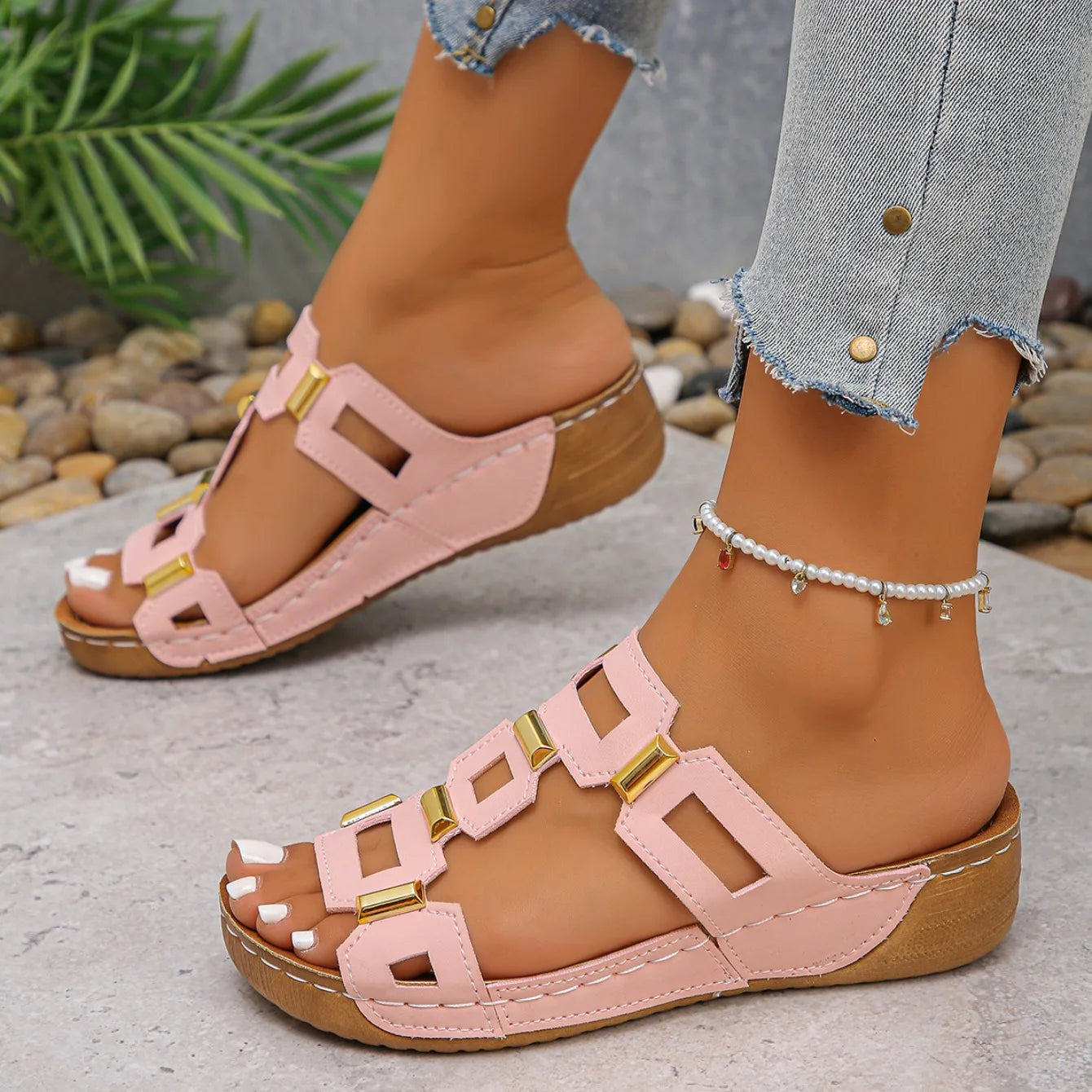 Women Slippers Fashion Thick-soled Large-size Shoes for Women New Summer Wedge Sandals Open-toe Casual Slippers Slides Women
