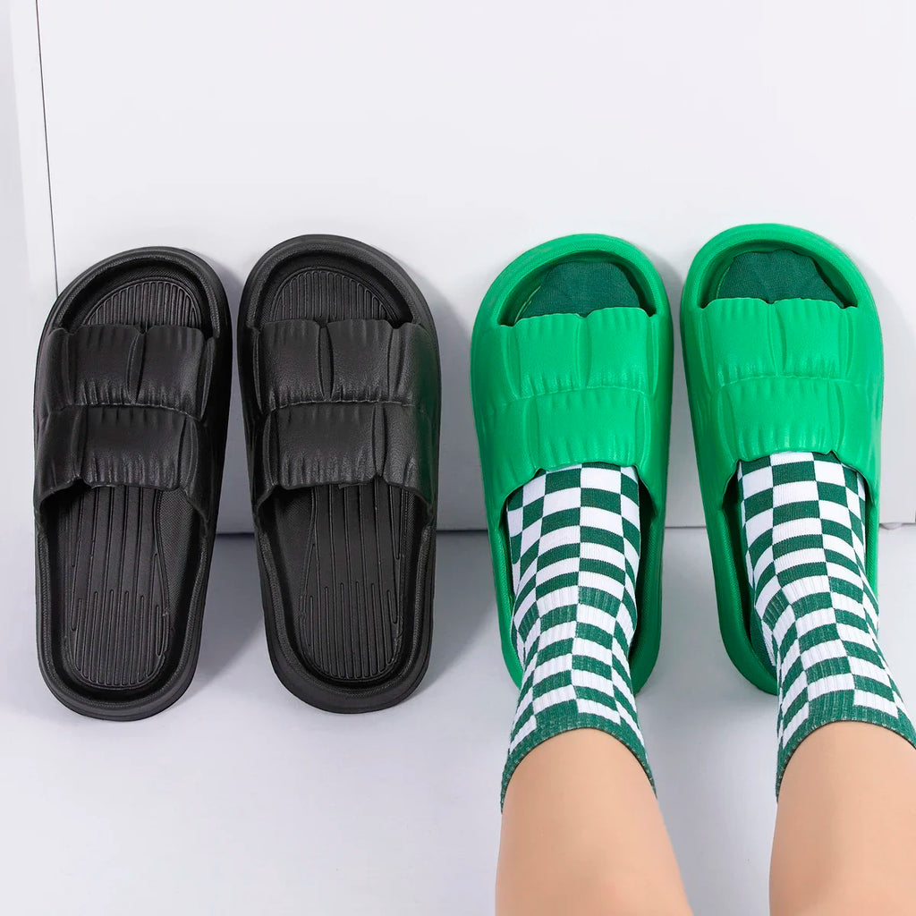 Soft Bottom Slippers for Women Home Bathroom Home Bath Non-slip Couple Summer Sandals for Men Summer Beach Wear Comfortable