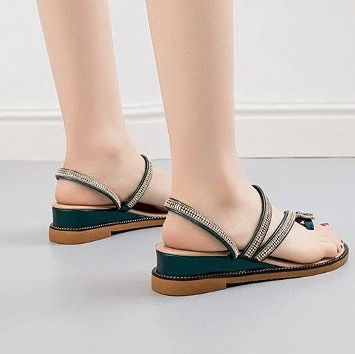 Woman Slippers Thick Platform Slides Outside Shoes For Women Top Designs Sandals Cheap Novelties Low Price Clappers On Offer