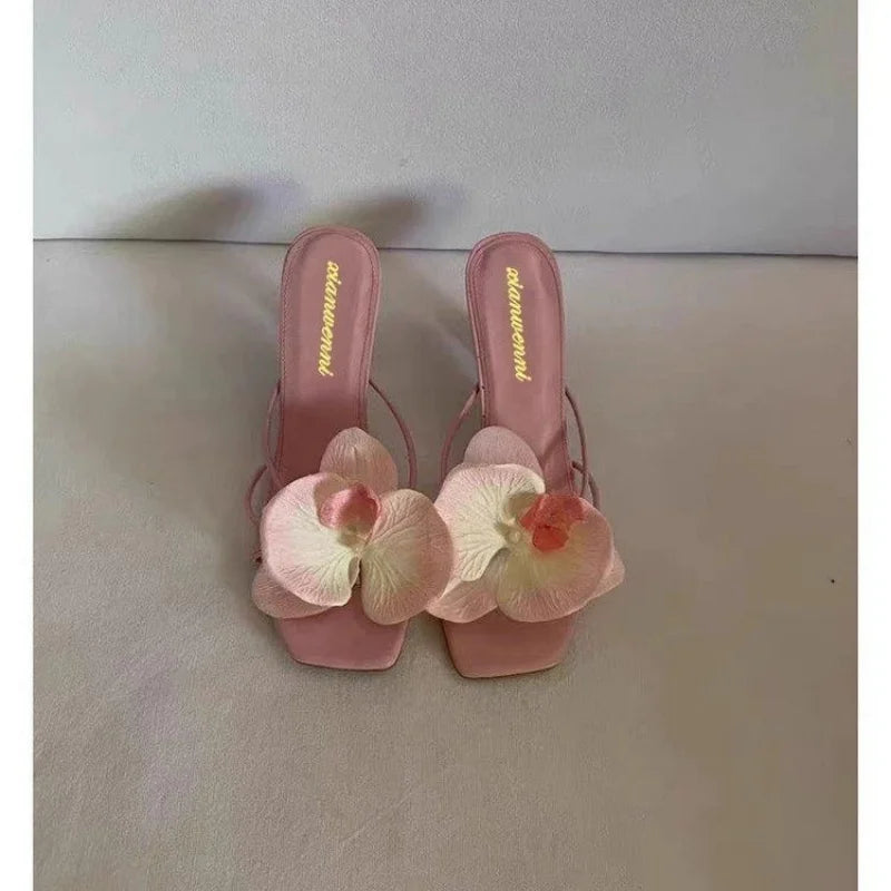 Women's Slippers Casual Fashionable High Quality Shoes for Women Shallow Women Sandals Elegant Flowers Design Women's Slippers