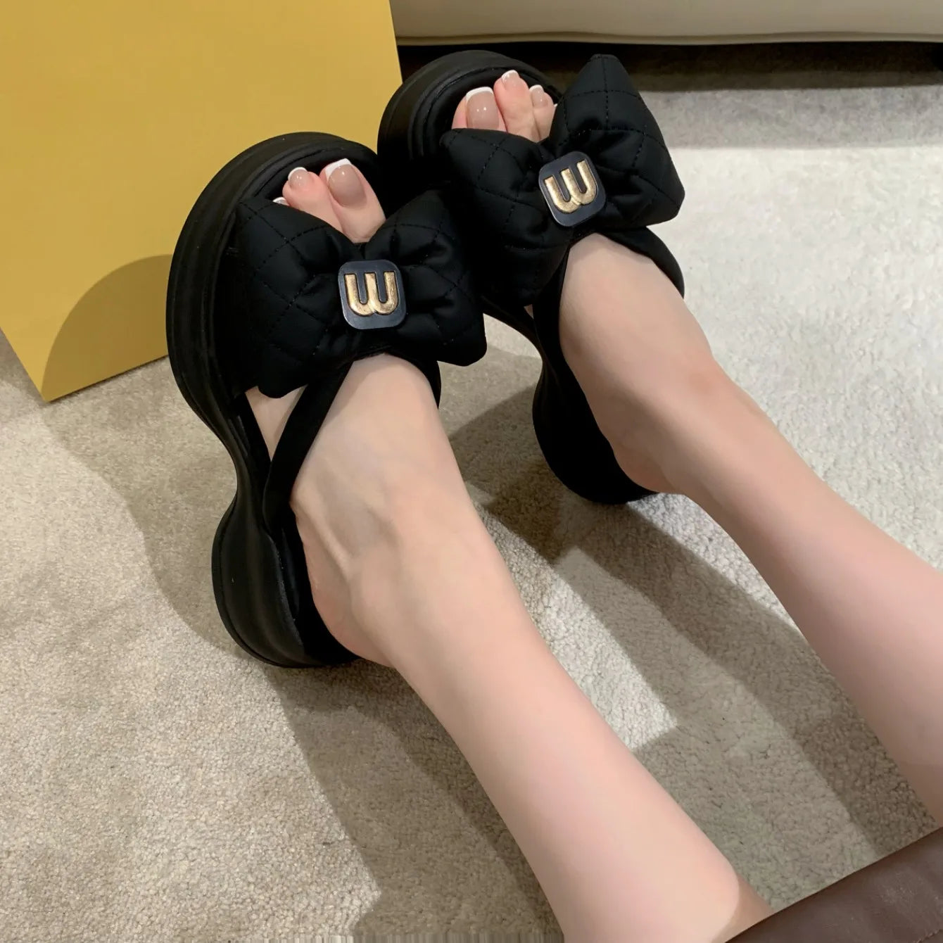 Women Slippers 2024 New Summer Casual Shoes Versatile Thick Sole Sandals Women Outwear Bow Beach Slippers Sexy Slides Women