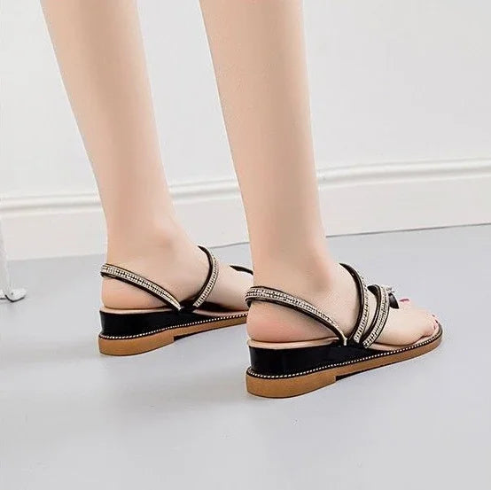 Woman Slippers Thick Platform Slides Outside Shoes For Women Top Designs Sandals Cheap Novelties Low Price Clappers On Offer